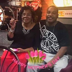 Meet your Posher, Aaron